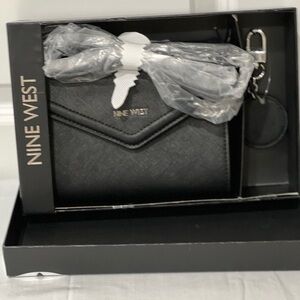 NWT Nine West Zane SLG Black Crossbody Bag and Keychain gift set
